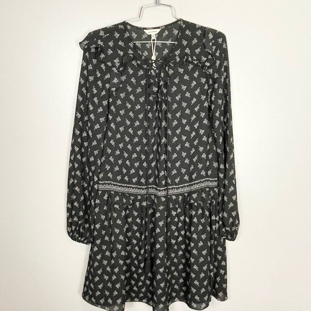 Max Studio Boho Mini Dress Long Sleeves Black with white print woman’s size XS